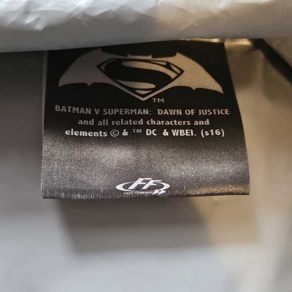 The Children's Place Batman v Superman Dawn Of Justice Lunchbox - Picture 7 of 11